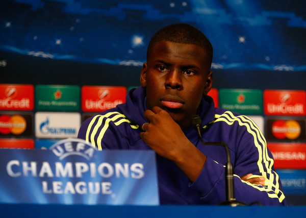 Zouma en conférence de presse avec Loïc Rémy et José Mourinho, "mind game" ?