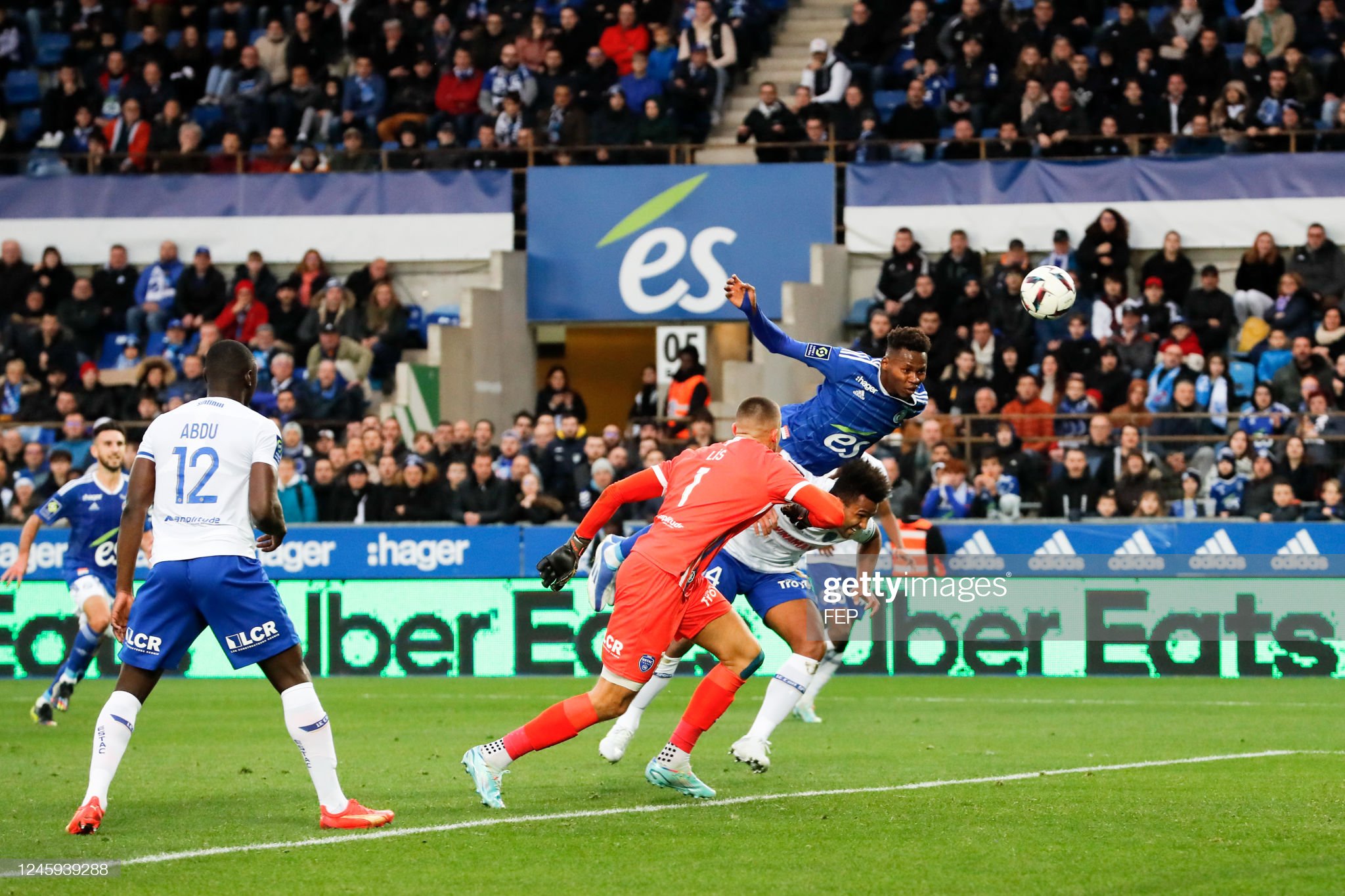 RC Strasbourg v ESTAC Troyes - Ligue 1 Uber Eats