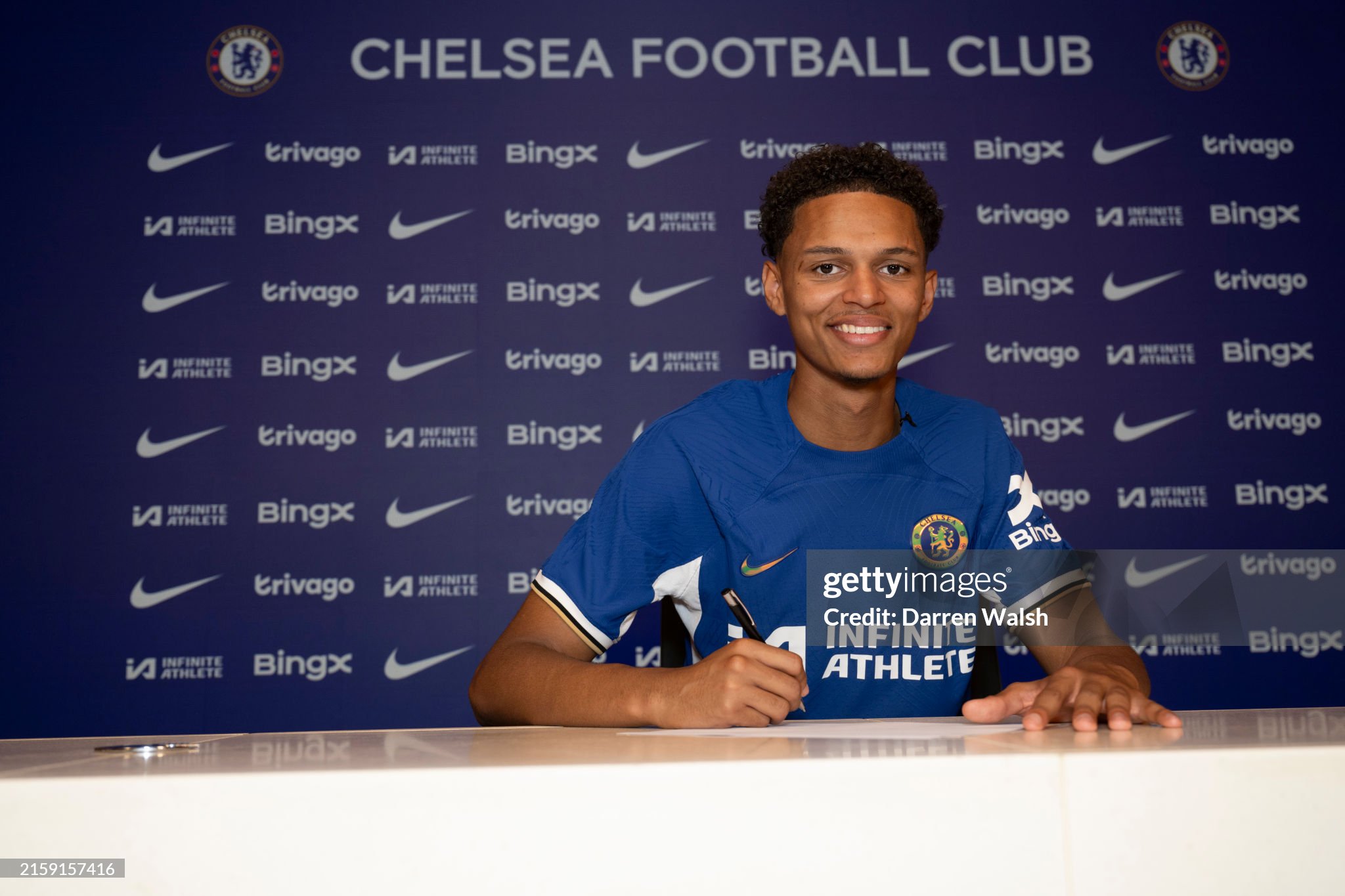 Chelsea Unveil New Signing Omari Kellyman