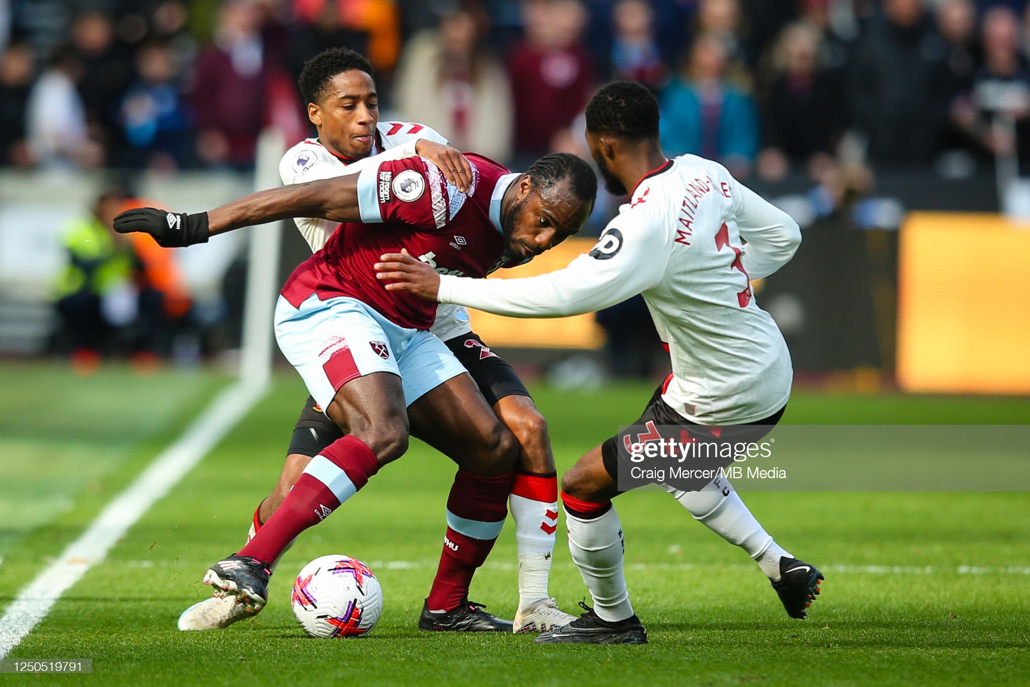 West Ham United v Southampton FC - Premier League