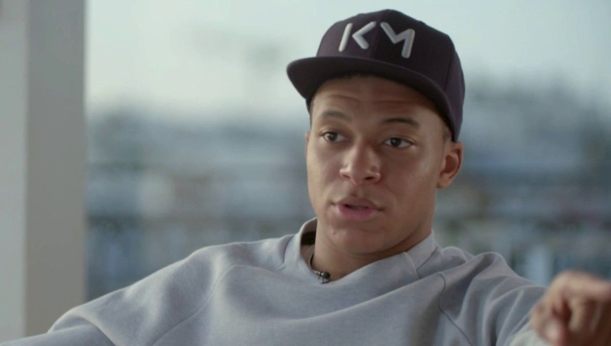 "Vous êtes pas contents ? Triplé !" : la punchline prémonitoire de ...