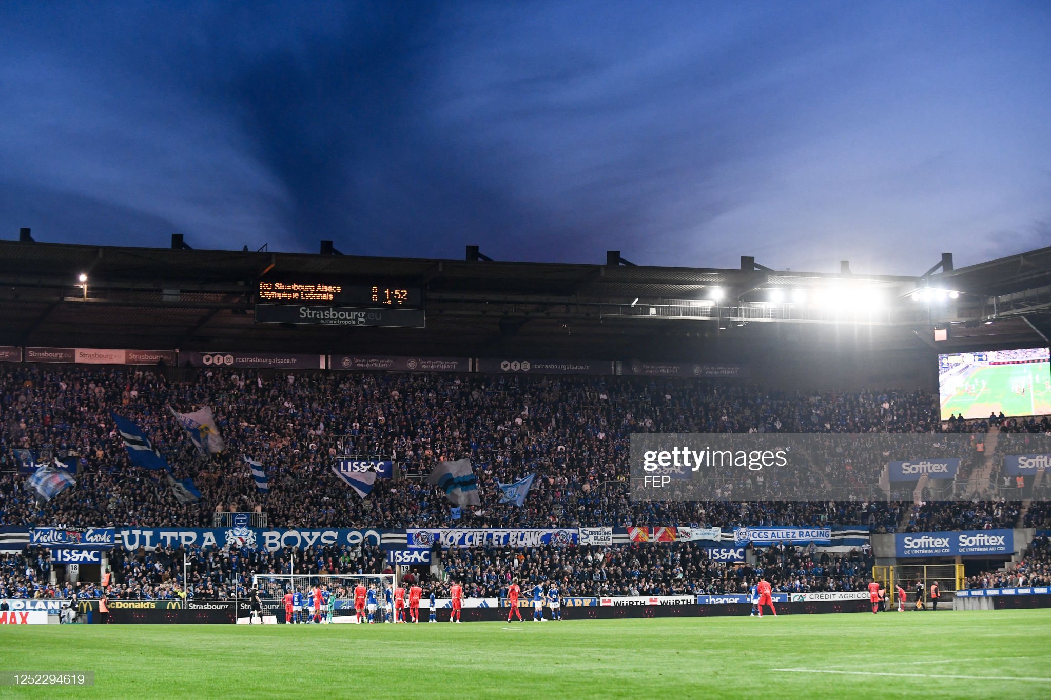 RC Strasbourg v Olympique Lyonnais - Ligue 1 Uber Eats
