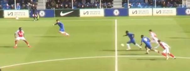 Une image contenant compétition sportive, Site sportif, stade, plein air

Le contenu généré par l’IA peut être incorrect.